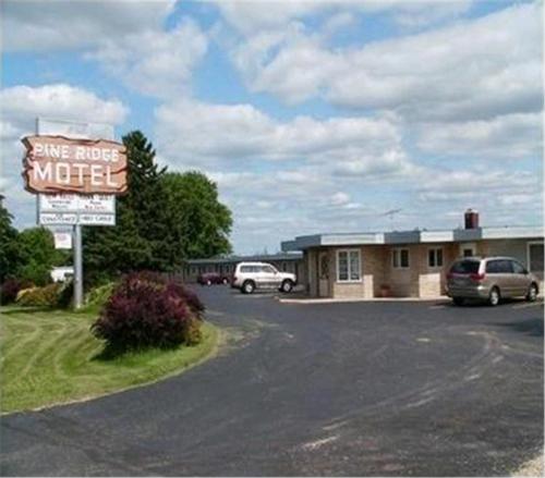 Фотографии мотеля
Pine Ridge Motel