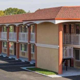 Фотографии мотеля
Super 8 by Wyndham Fairfield