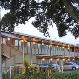 Фотографии мотеля 
            Landmark Manor