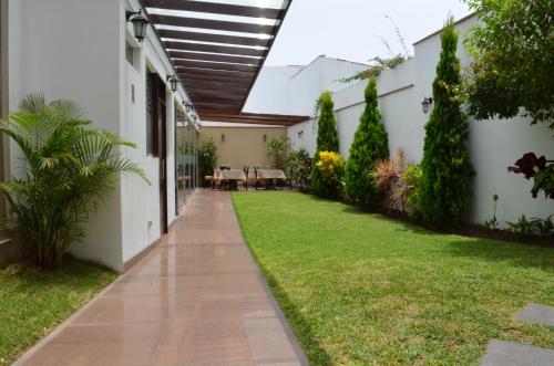 Фотография гостиницы El Tambo 1