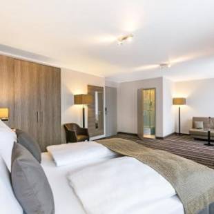 Фотографии гостиницы
Leonardo Hotel Nürnberg