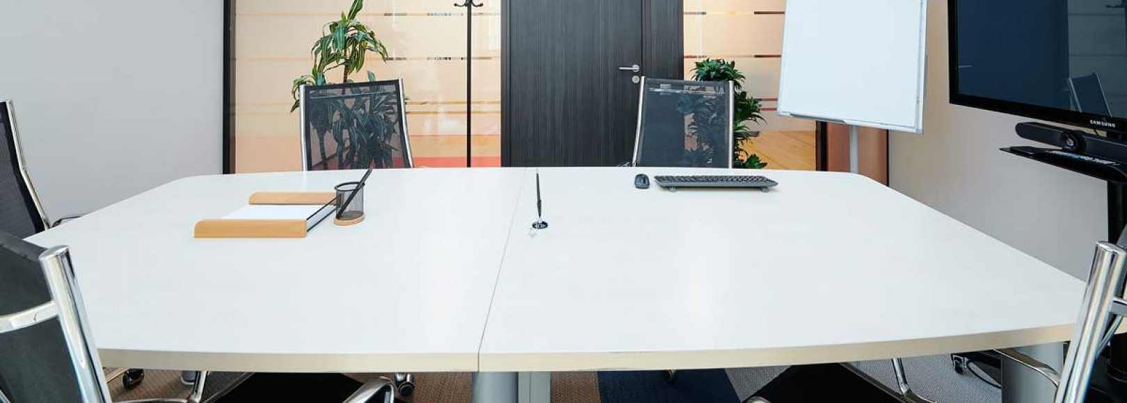 Фотография комнаты для переговоров КЦ ТехноПрогресс Переговорная комната №1