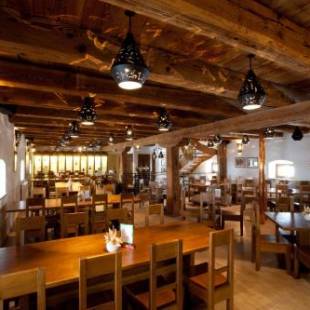 Фотографии гостиницы
Rekreační a Kongresové Centrum Nové Dvory