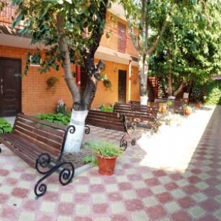 Фотография мини отеля Золотые пески