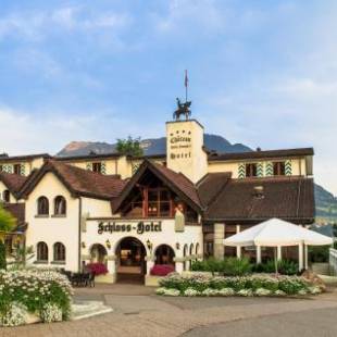Фотография гостиницы Schloss-Hotel am See - Swiss-Chalet Merlischachen