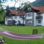 Фотография гостевого дома Garden Retreat