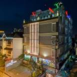 Фотография гостиницы Grand Puri Saron Yogyakarta