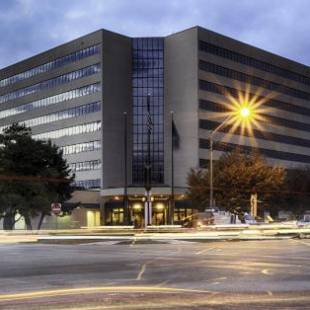 Фотография гостиницы Doubletree Suites by Hilton Salt Lake City