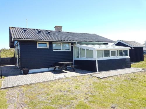 Фотография гостевого дома Holiday home Fanø CLV