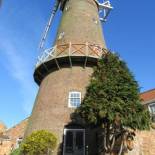 Фотография гостевого дома The Windmill
