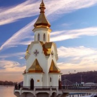 Фотография Храм во имя Святителя Николая Мирликийского на воде