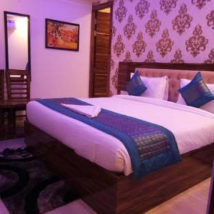 Фотографии гостиницы
Hotel Pearl - Mahipalpur Delhi Airport Fully Vaccinated Staff