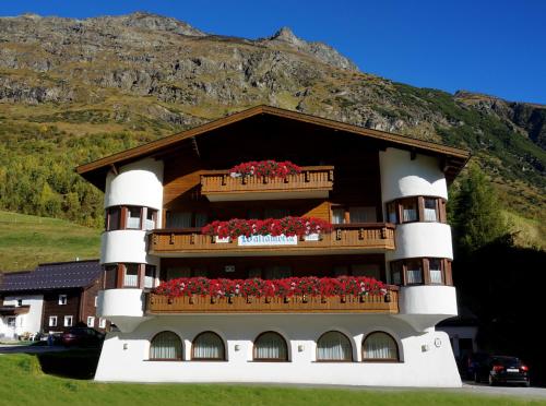 Фотографии гостевого дома
Garni Apart Wallamotta