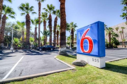 Фотография гостиницы Motel 6-Palm Springs, CA - East - Palm Canyon
