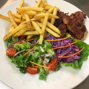 Фотографии мини отеля
The Cherry Tree Inn