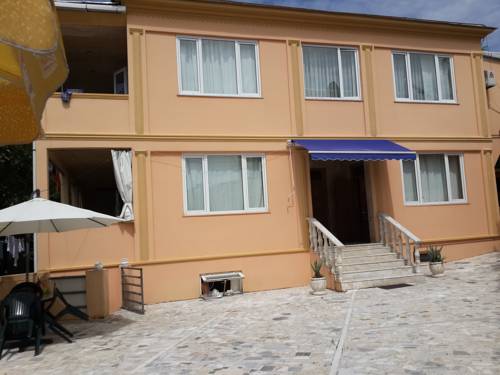 Фотографии хостела 
            Лазика