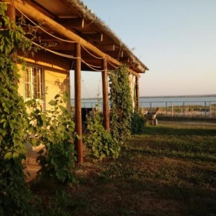 Фотография базы отдыха Средний Маныч