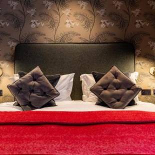 Фотографии гостиницы 
            The Alma Hotel