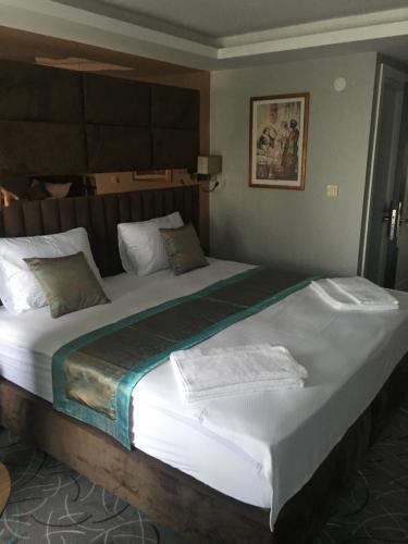 Фотография гостиницы Grand Kavi Hotel