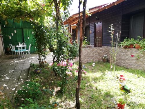 Фотографии гостевого дома 
            Quiet Nook House