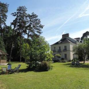 Фотографии мини отеля
Cèdre et Charme