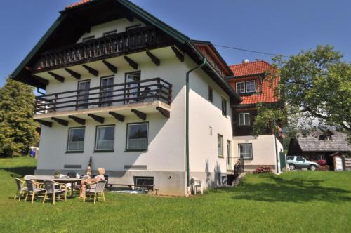 Фотография мини отеля Fruhstuckspension Bischof i d Wiesen