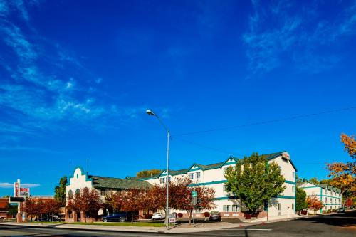 Фотография гостиницы Carson City Plaza Hotel