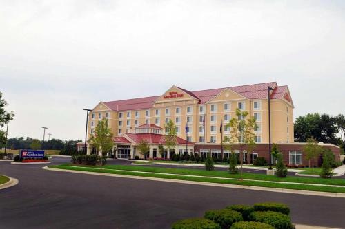 Фотография гостиницы Hilton Garden Inn Louisville-Northeast