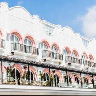 Фотографии гостиницы
Hotel Ravesis