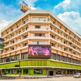 Фотографии гостиницы
OYO 441 Grand Thara Hotel