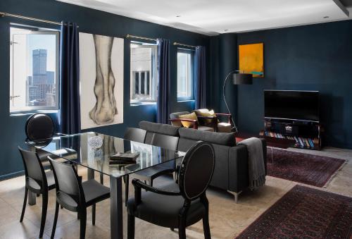 Фотографии гостиницы 
            The Franklin Loft Apartments