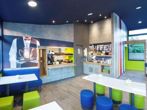 Фотография гостиницы ibis budget Montpellier Sud Près d'Arènes