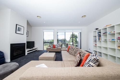 Фотография гостевого дома Twenty Four Coast