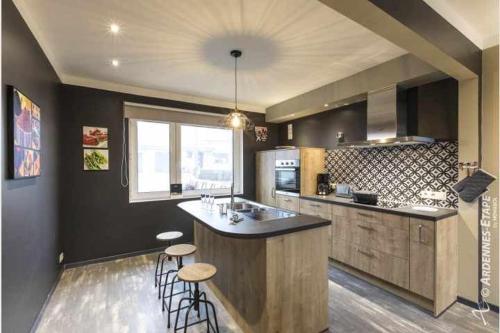 Фотография гостевого дома Gîte citadin 3 épis "Carpe Diem"