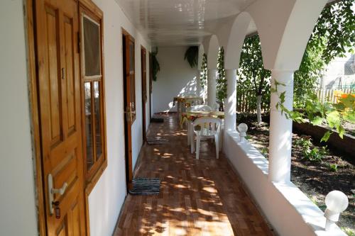 Фотографии мини отеля 
            Юлия на Лиманной