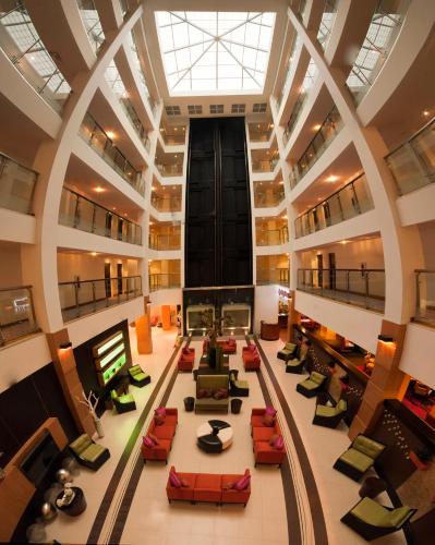 Фотография гостиницы Holiday Inn - Sarasota Bradenton Airport, an IHG Hotel