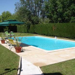 Фотографии гостиницы 
            The Originals City, Hôtel Le Sextant, Toulouse Sud (Inter-Hotel)