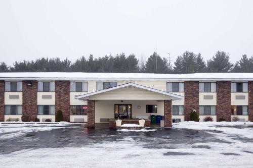 Фотография гостиницы Econo Lodge Merrill