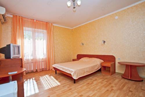 Фотографии гостевого дома
Золотой каштан