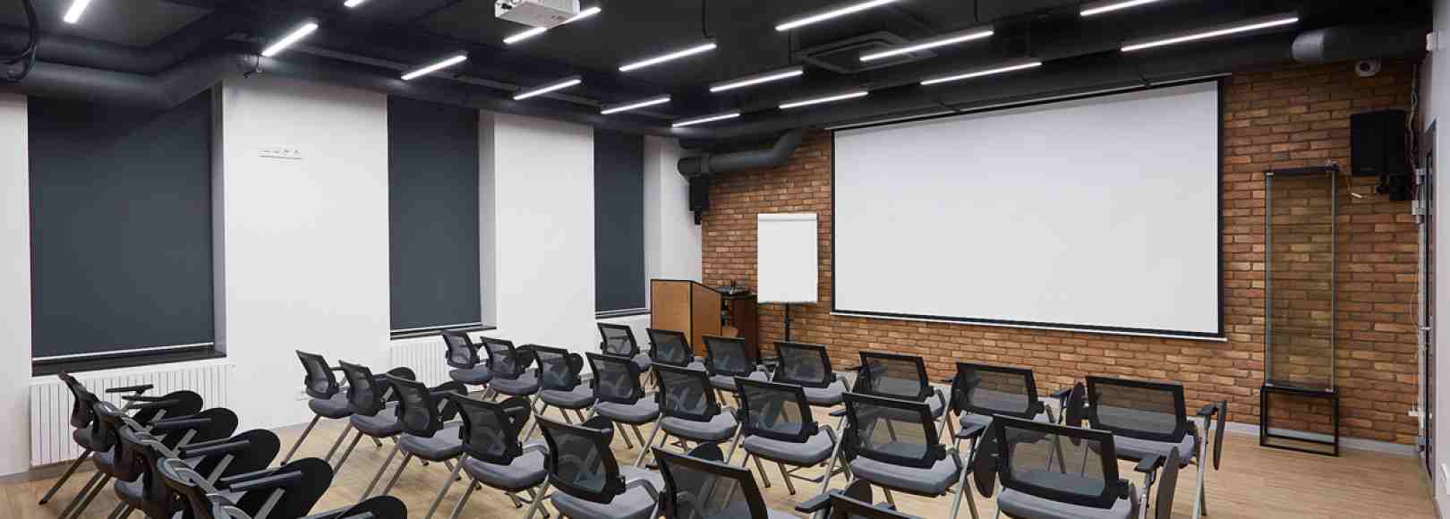 Фотография конференц-зала Конференц-зал СКИЛЛФОРТ