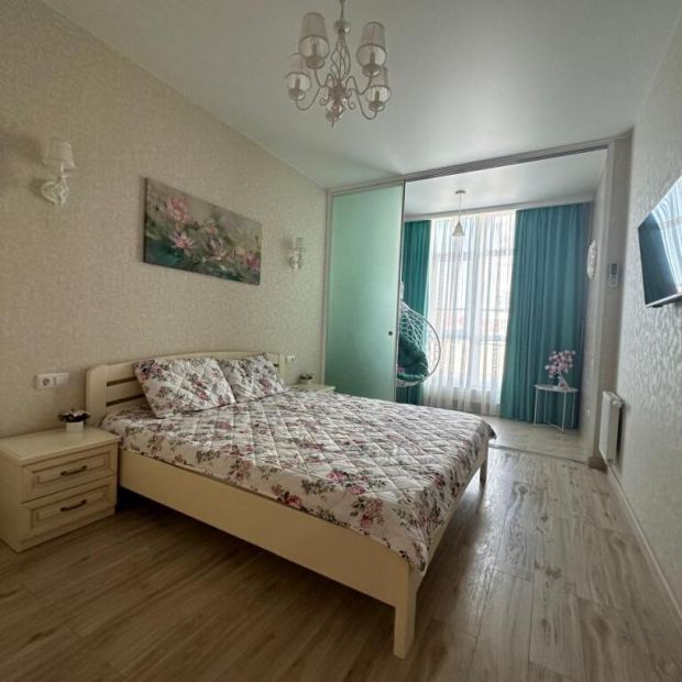 Фотографии квартиры 
            Квартира Комфортная однокомнатная в ЖК Лазурный