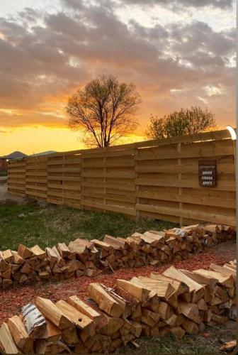 Фотографии базы отдыха
Дикие Дачи