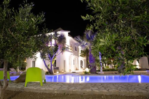 Фотография мини отеля 5 elementi