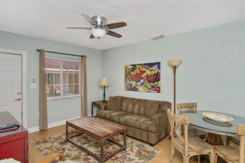 Фотография апарт отеля Beach Place Guesthouses