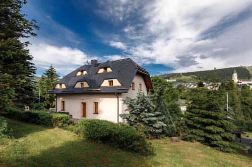 Фотографии гостевого дома
Horská chata Pod Klínovcem