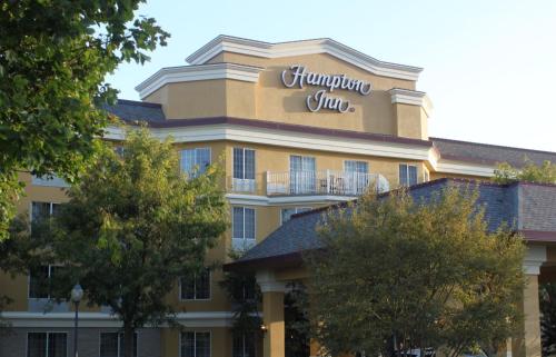 Фотография гостиницы Hampton Inn Holland