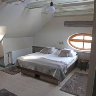 Фотографии гостиницы
Portré Panzió