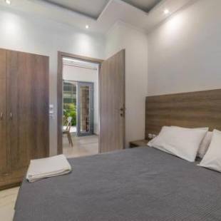 Фотографии апарт отеля
Golden Dolphin Studios & Apartments