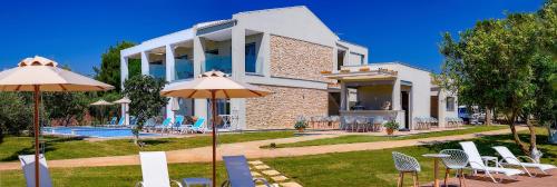 Фотография апарт отеля Alonaki Resort