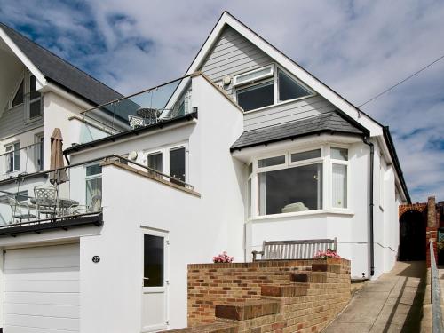 Фотография гостевого дома A Spacious Seaside house in Hampton, Herne Bay